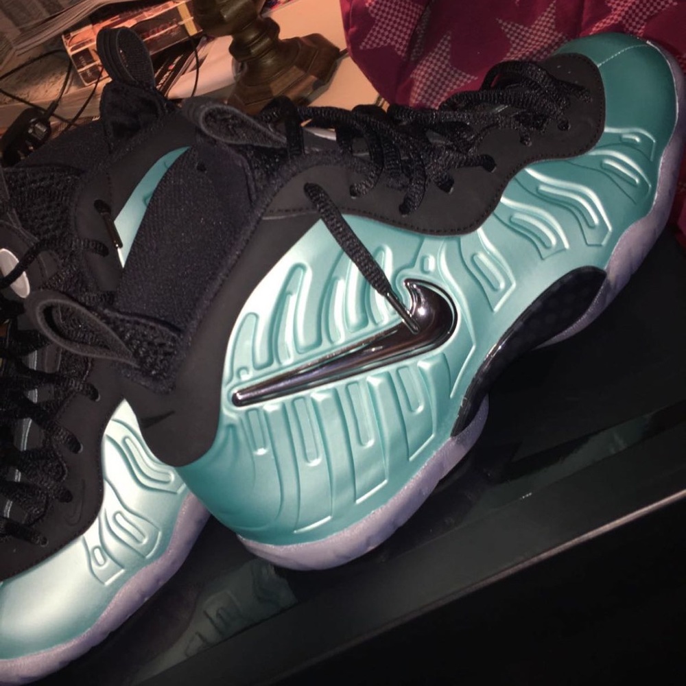 Nike foams